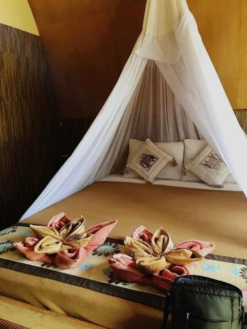 Meno Turtle Bungalows Gili Meno Extérieur photo