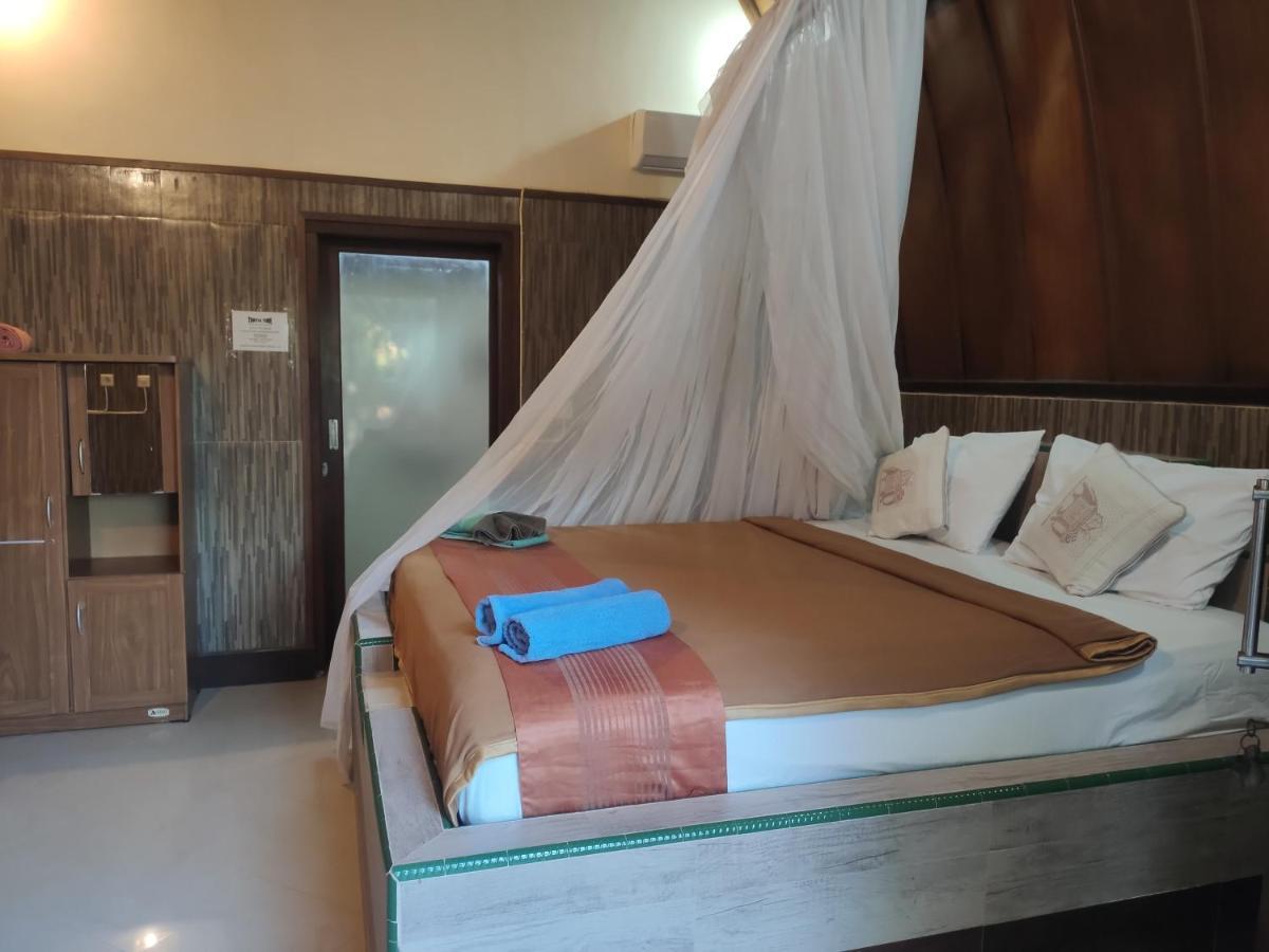 Meno Turtle Bungalows Gili Meno Extérieur photo